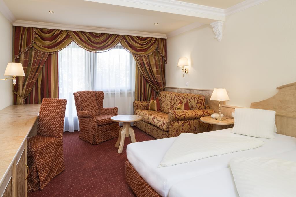 Jenbacherhof 4*